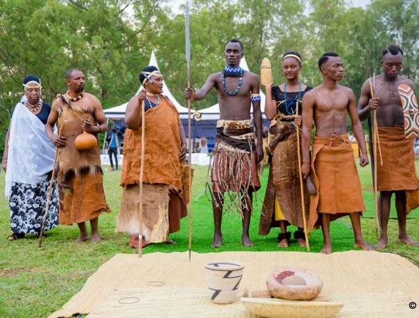 Story telling by elders tours